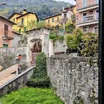 Casa Colore Intera Casa Nel Borgo Antico * Ossuccio