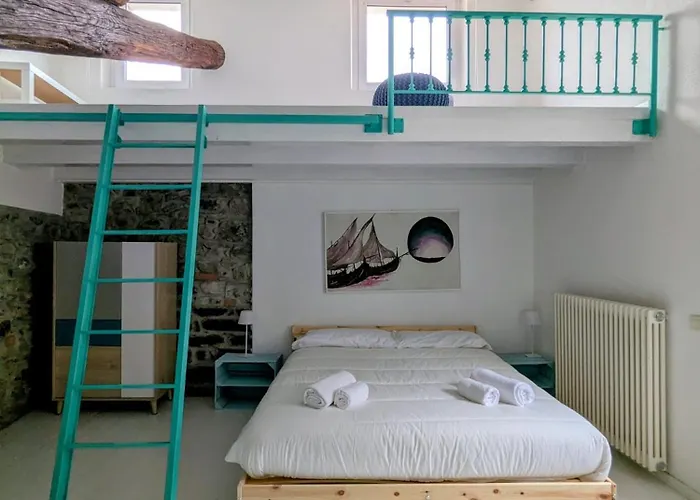 Casa Colore Intera Casa Nel Borgo Antico Ossuccio