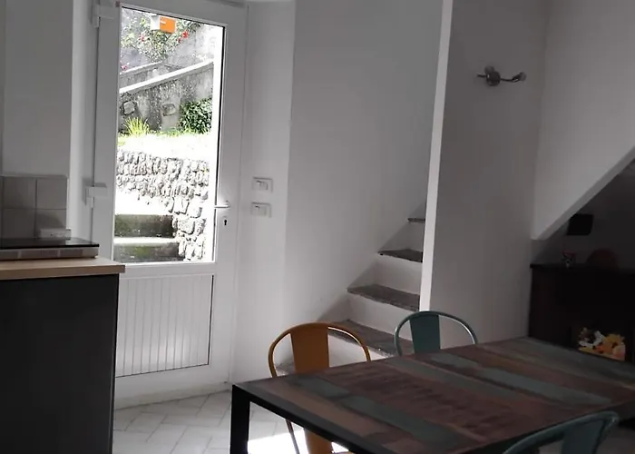 Casa Colore Intera Casa Nel Borgo Antico *