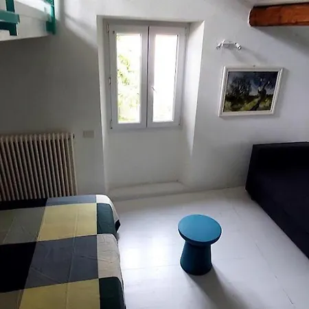 Casa Colore Intera Casa Nel Borgo Antico 펜션 오수키오